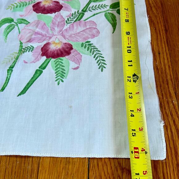Vintage Hand Painted floral Pink Iris Artwork on Cotton - Picture 4 of 9